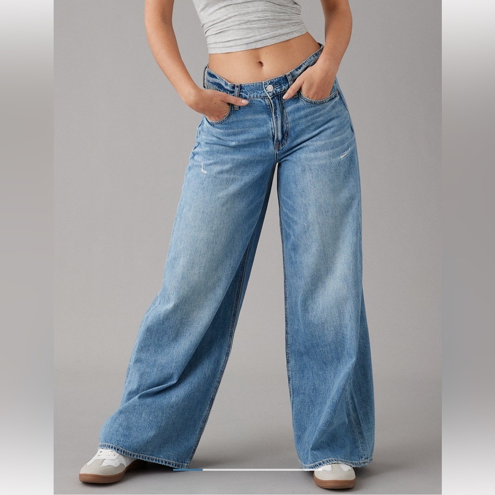 AE Skater Jean